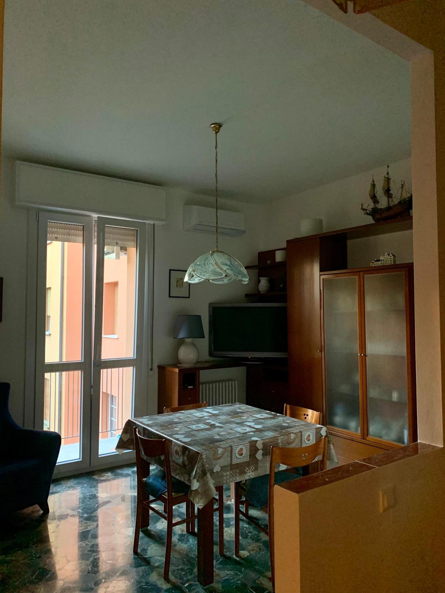 Comfortable Apartament 2 Bedroom Suitable 2-5 Pax ボローニャ エクステリア 写真